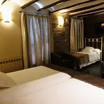 Cotori Otel El Pont de Suert