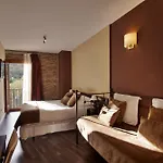 Cotori 3*